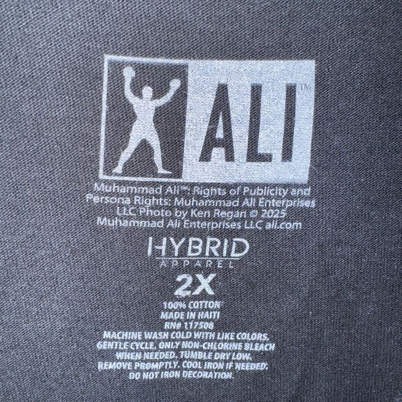 Muhammad Ali 2XL T-Shirt Black GOAT DS Float Like A Butterfly Sting Like A Bee - Picture 3 of 7
